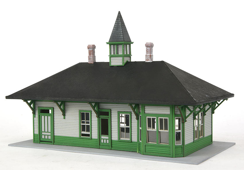 #4105 Strong Depot on the SR&RL RR....