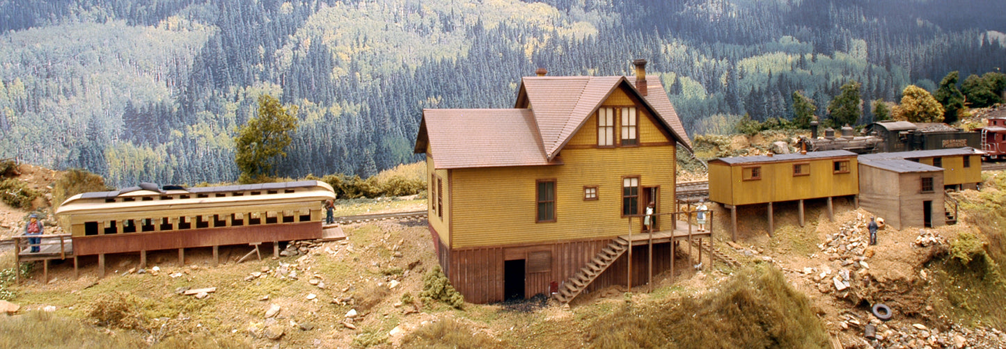 Vance Junction Section House - HO scale kit #124