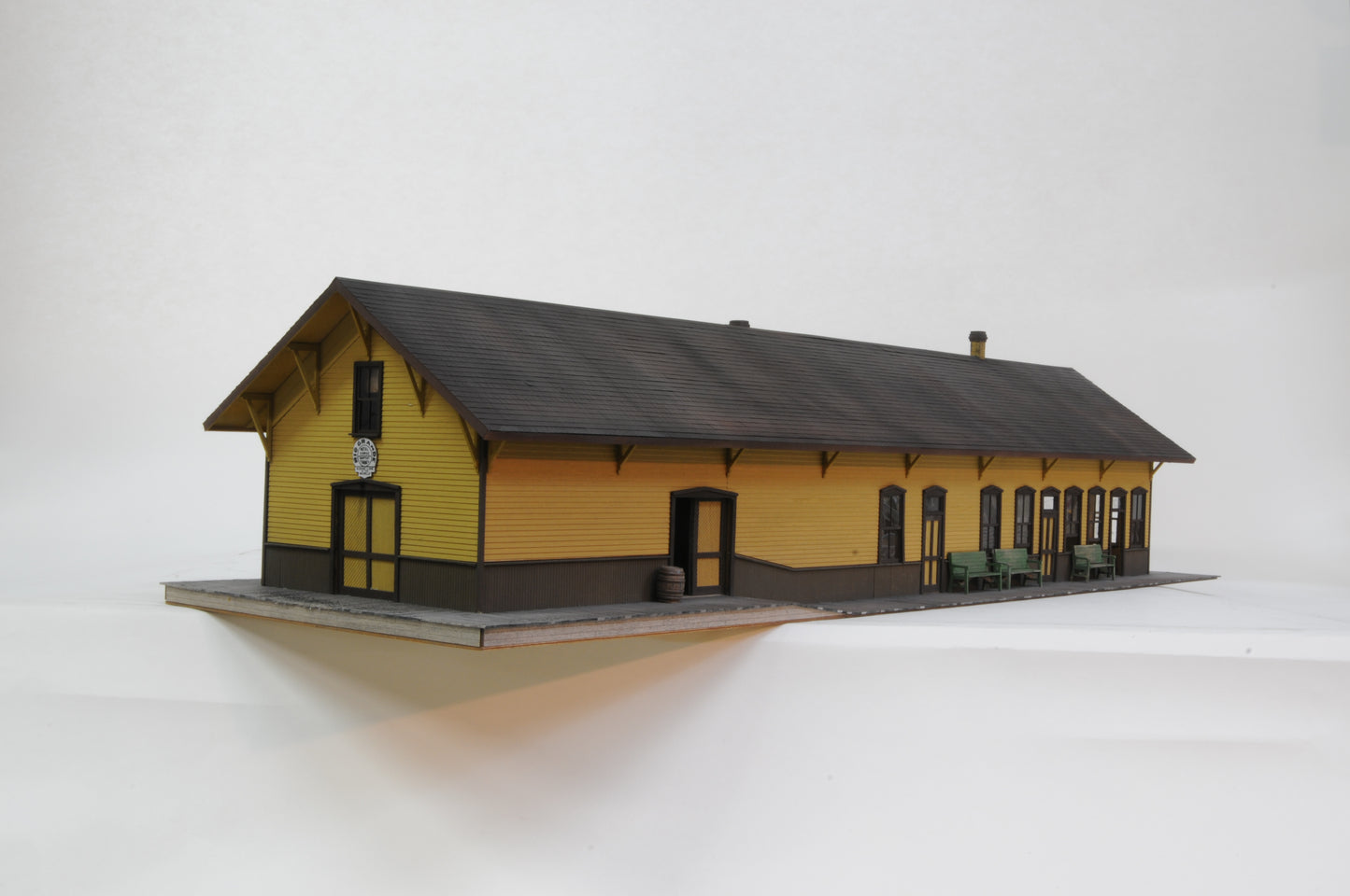 Silverton Depot - HO Scale Kit #2089